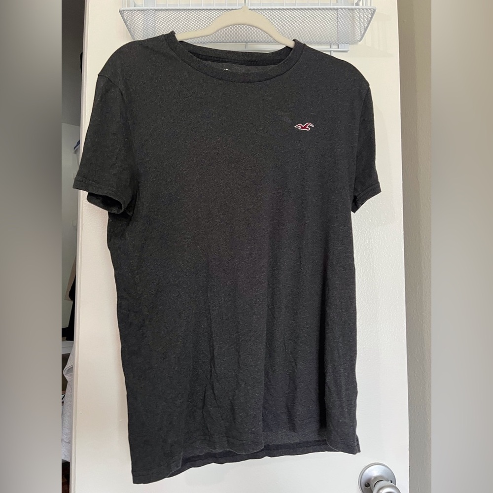 Hollister Men's Dark Gray Tee